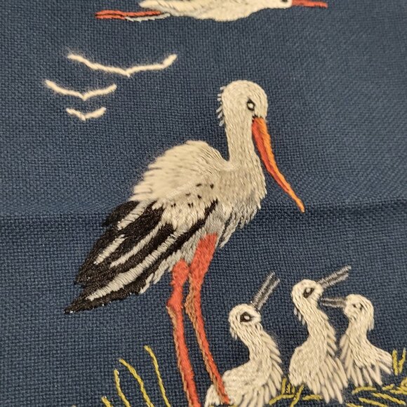 Antique Embroidery Bird Australia White Ivis and Baby Birds Exc condition - Picture 5 of 7